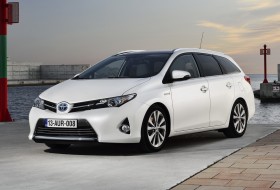 auris, auris touring sports, toyota