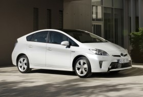 hibrid, plug-in, prius, toyota