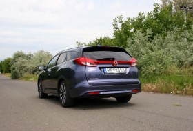autóteszt, civic, civic tourer, dízel, honda autóteszt, civic, civic tourer, dízel, honda