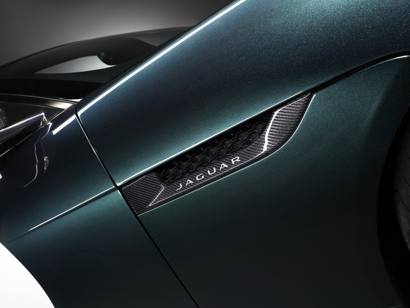 Jaguar F-Type Project 7
