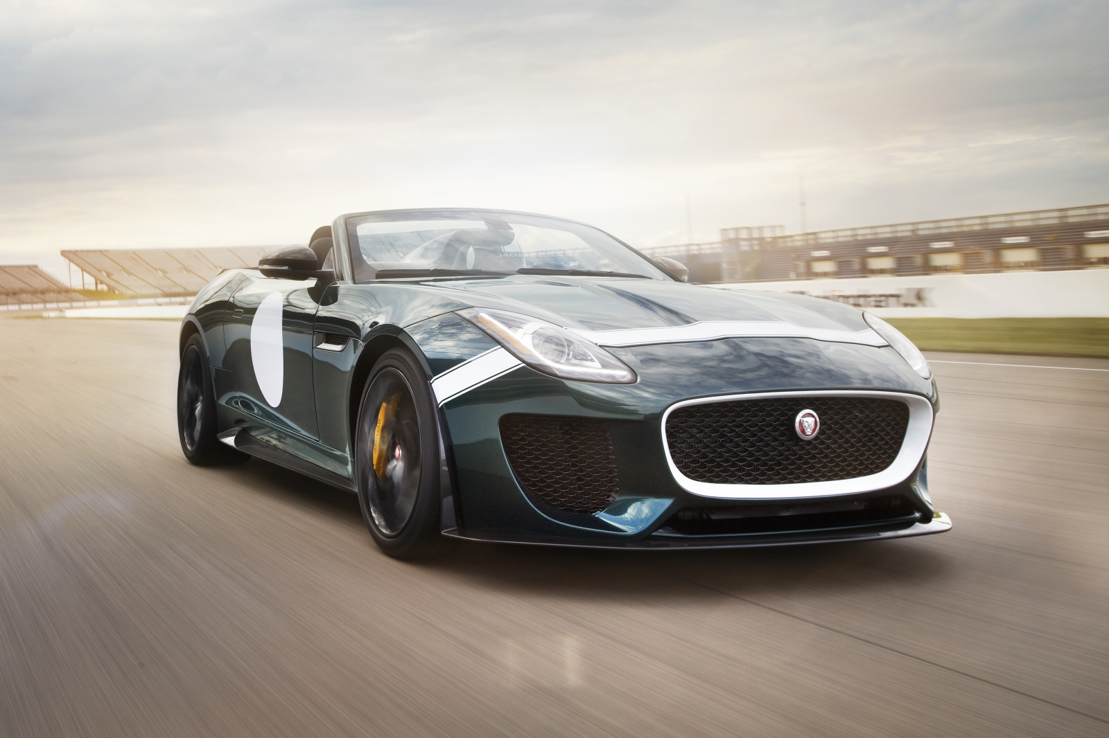 Jaguar F-Type Project 7