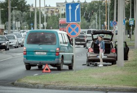 defekt, goodyear, segítségnyújtás, stoppolás