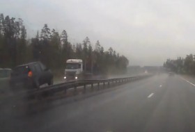 kamion, motoros, oroszország, videó