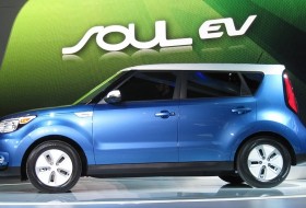 elektromos autó, elektromos töltőállomás, kia soul EV