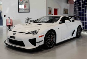 használtautó, lexus, lfa, nürburgring