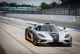 japán, koenigsegg, one:1