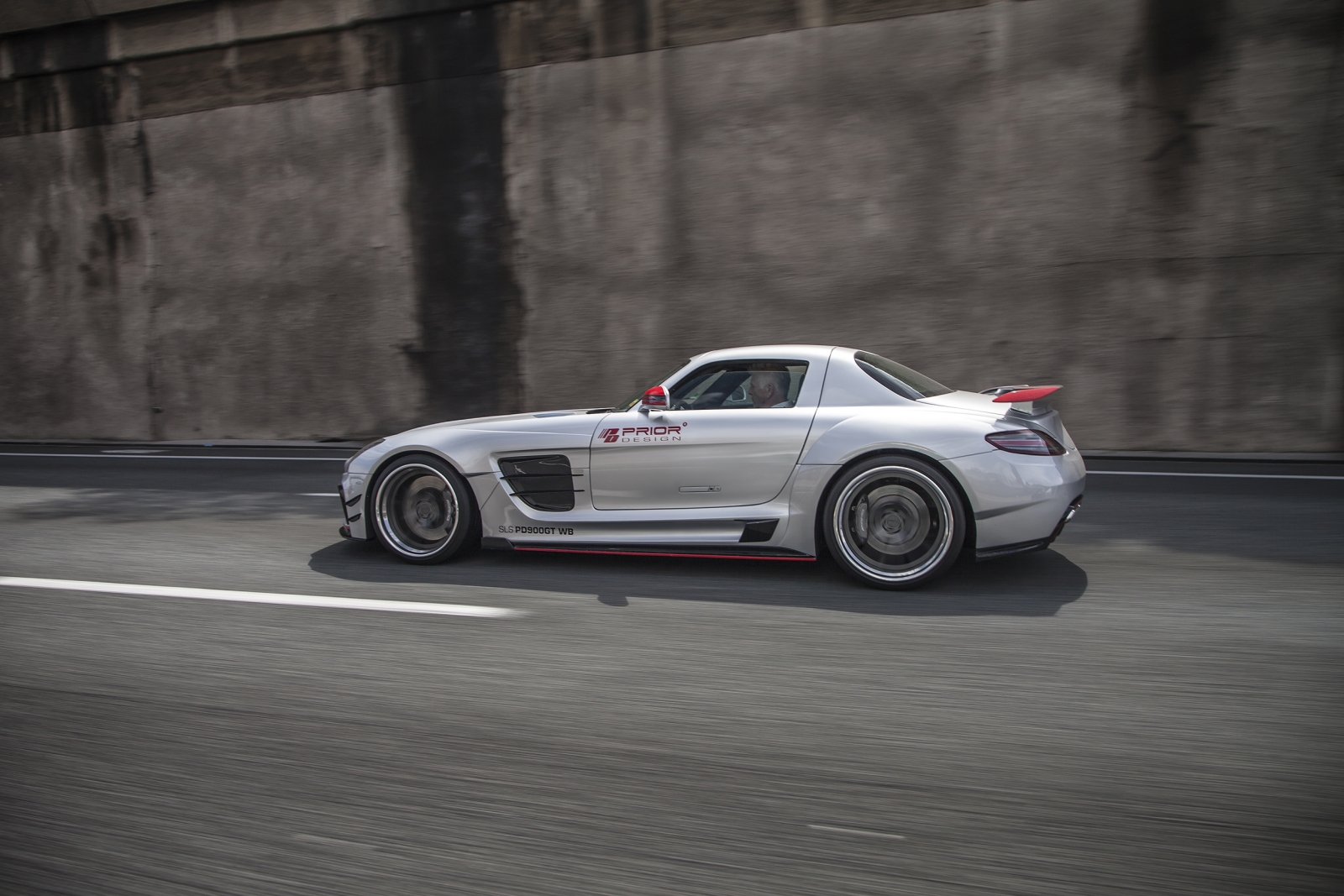 Prior Design Mercedes-Benz SLS AMG widebody