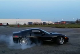 corvette, gumifüstölés, távirányítás corvette, gumifüstölés, távirányítás