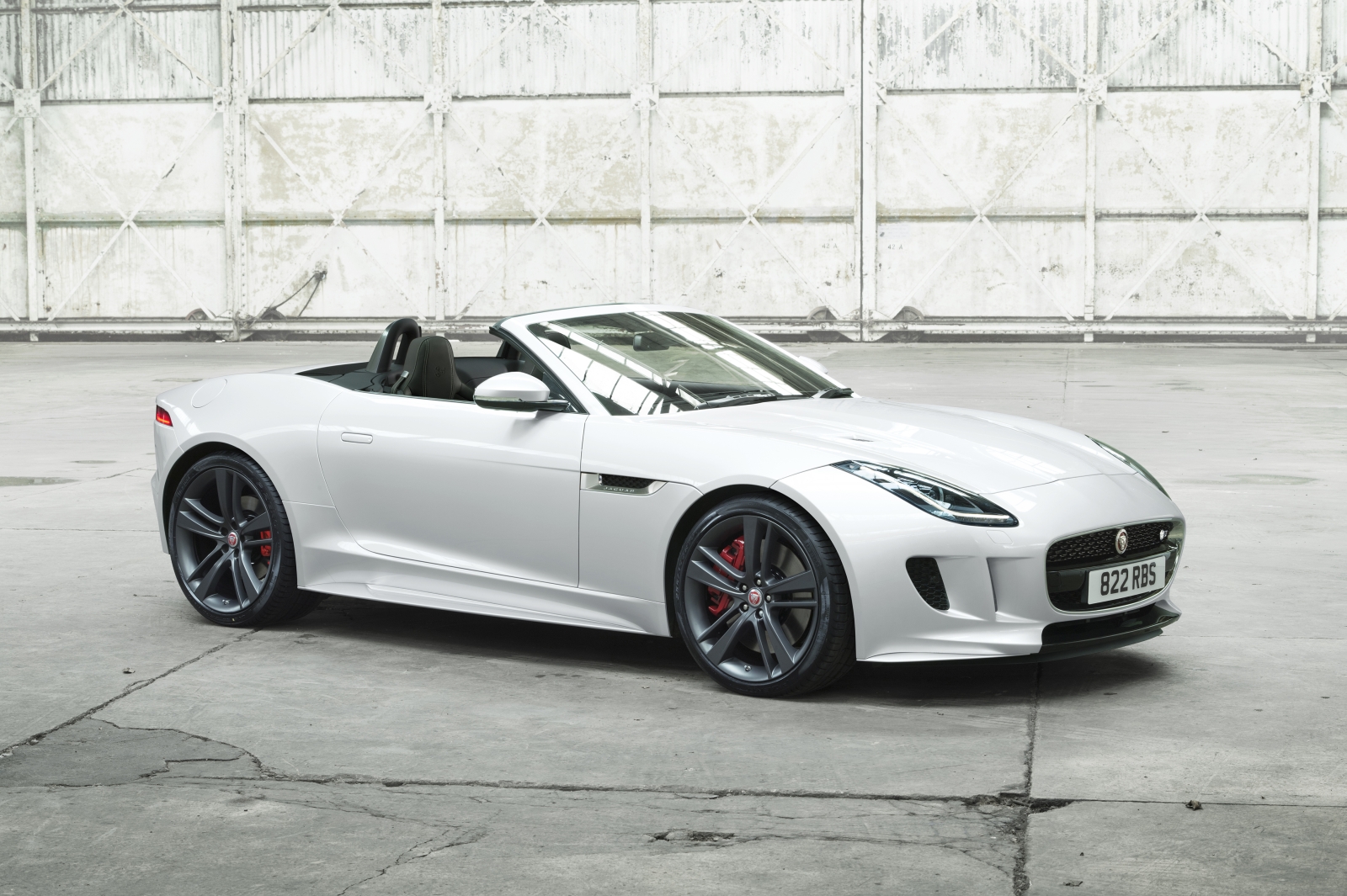 Jaguar F-Type British Design Edition