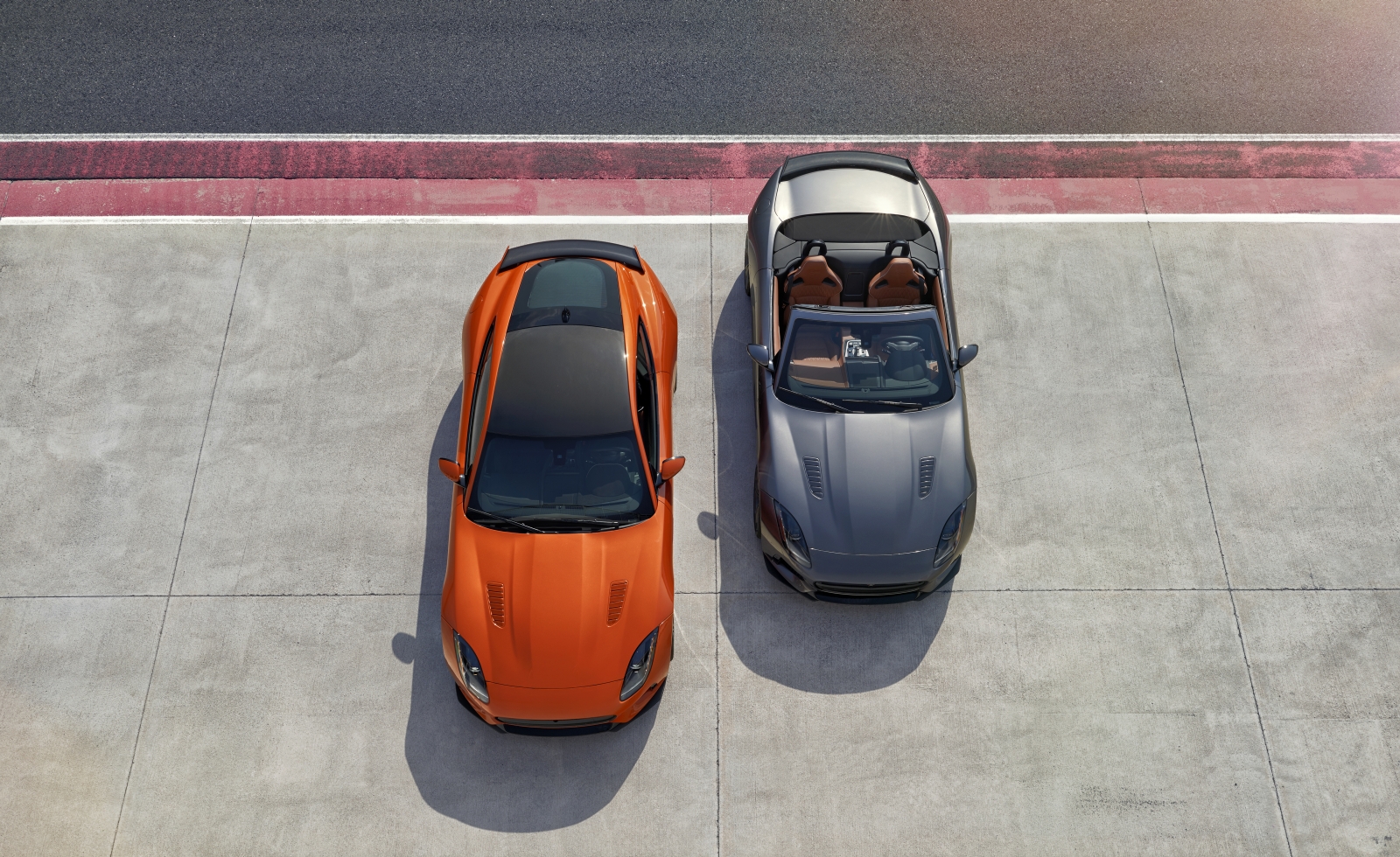 Jaguar F-Type SVR