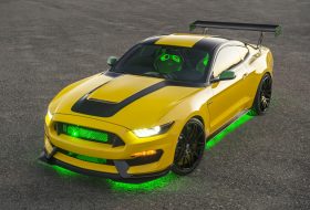 airventure oshkosh, ford, mustang, ole yeller, p51-d