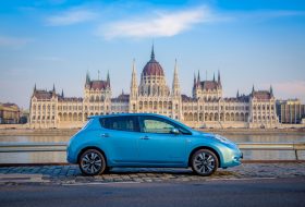 elektromobilitás, elektromos, kormány, környezetbarát, töltőállomás elektromobilitás, elektromos, kormány, környezetbarát, töltőállomás