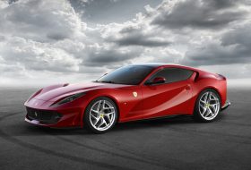 812 superfast, ferrari, genfi autószalon, gtc4lusso, laferrari