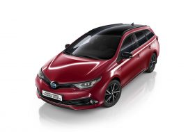 auris, auris selection, auris touring sports, hibrid, toyota, toyota auris