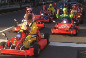 a nap képe, gokart, japán, tokió, vicces, videó