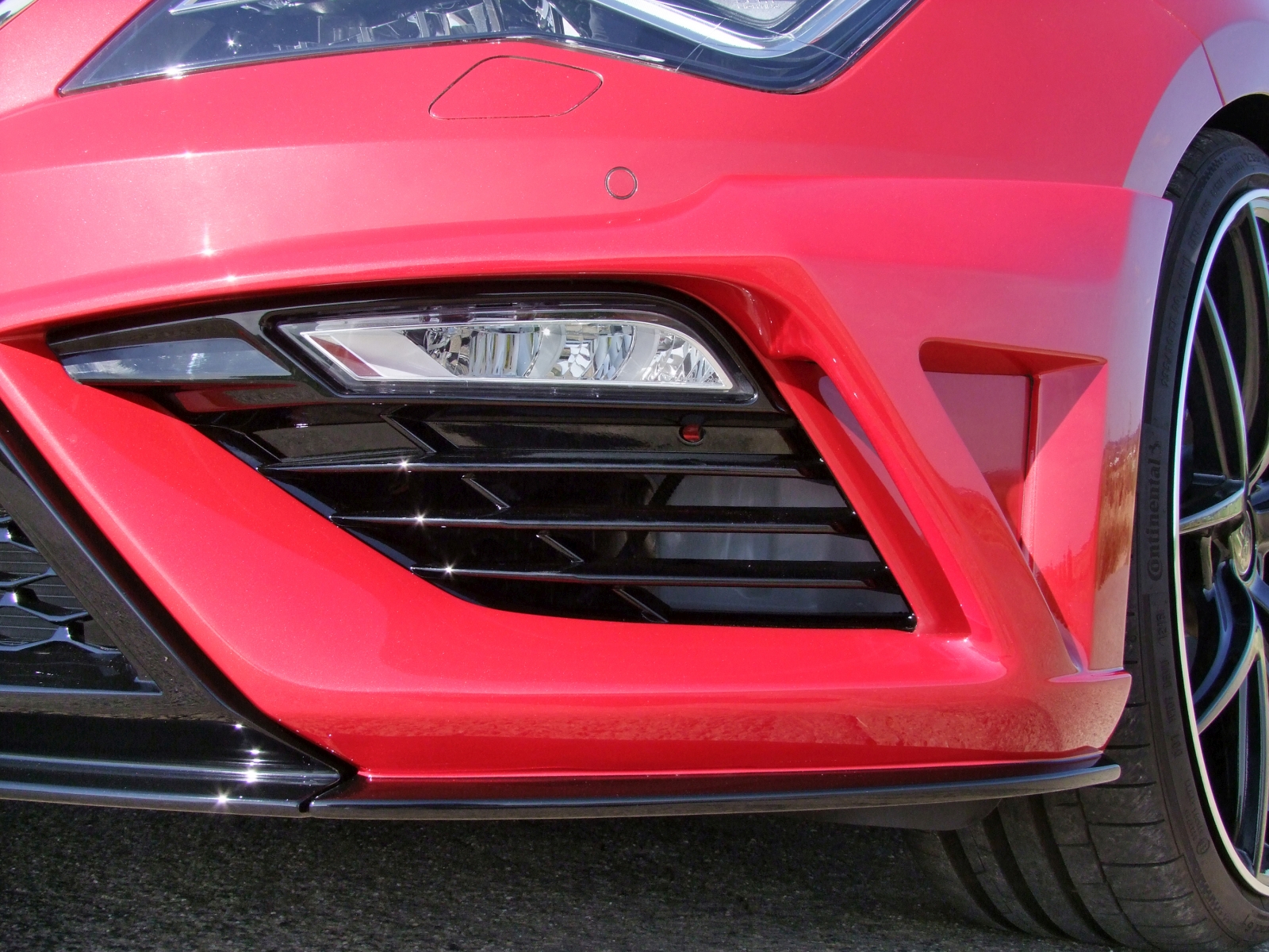JE Design SEAT Leon FR Street Race