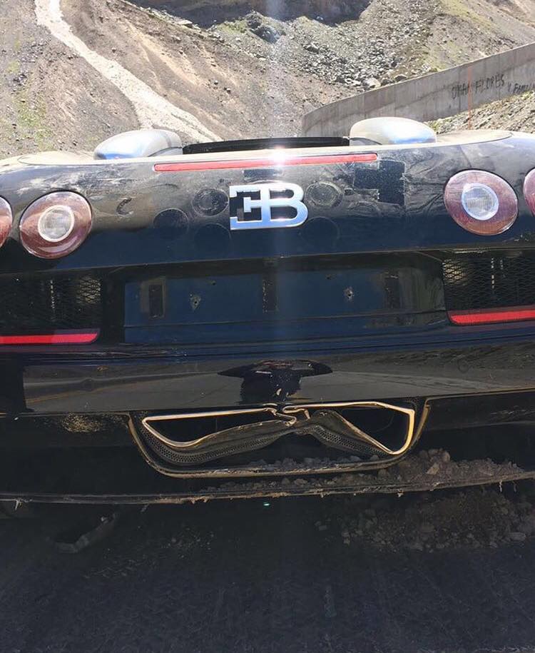 Frissen összetört Bugatti Veyron