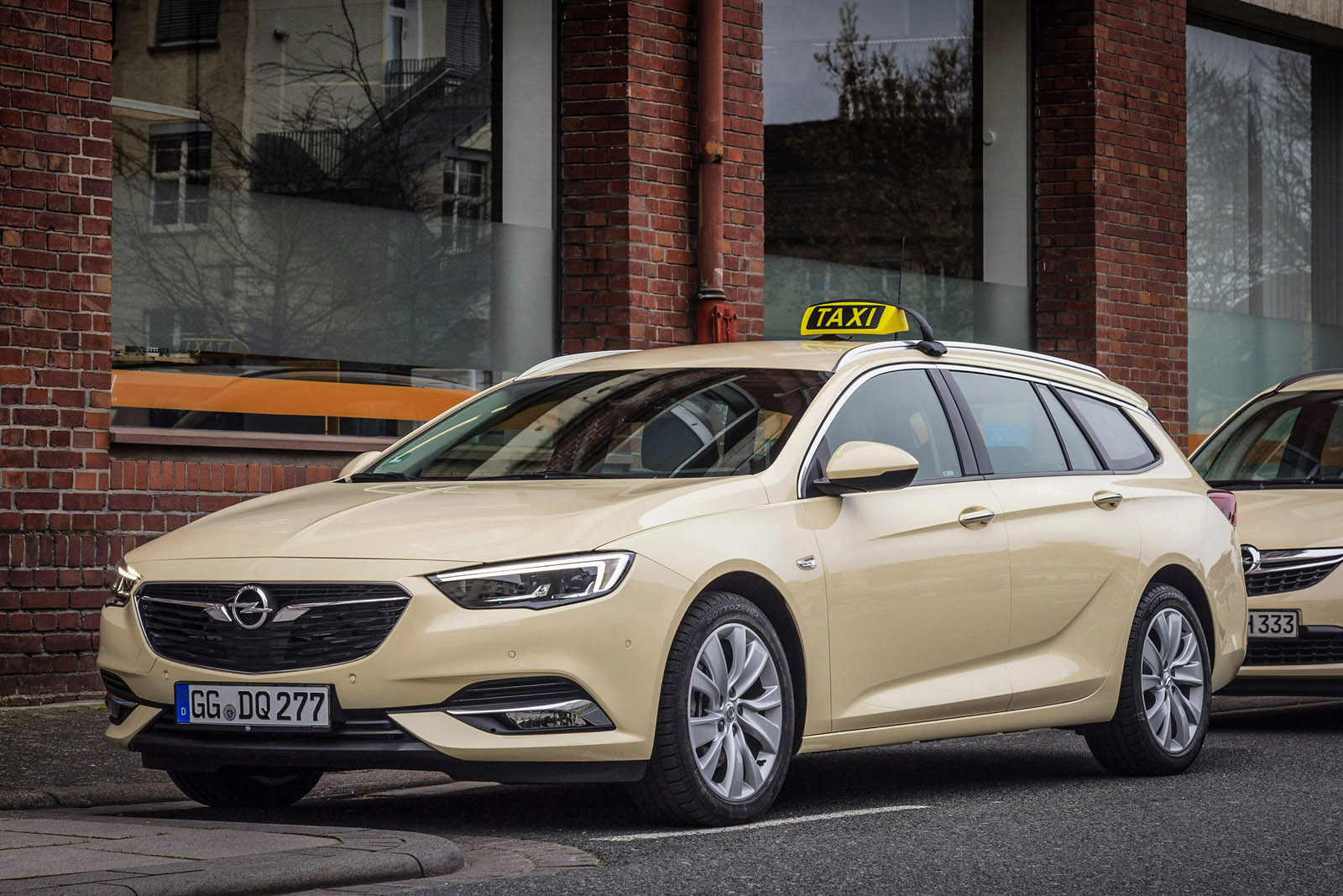 Gyári taxicsomagos Opel Insignia