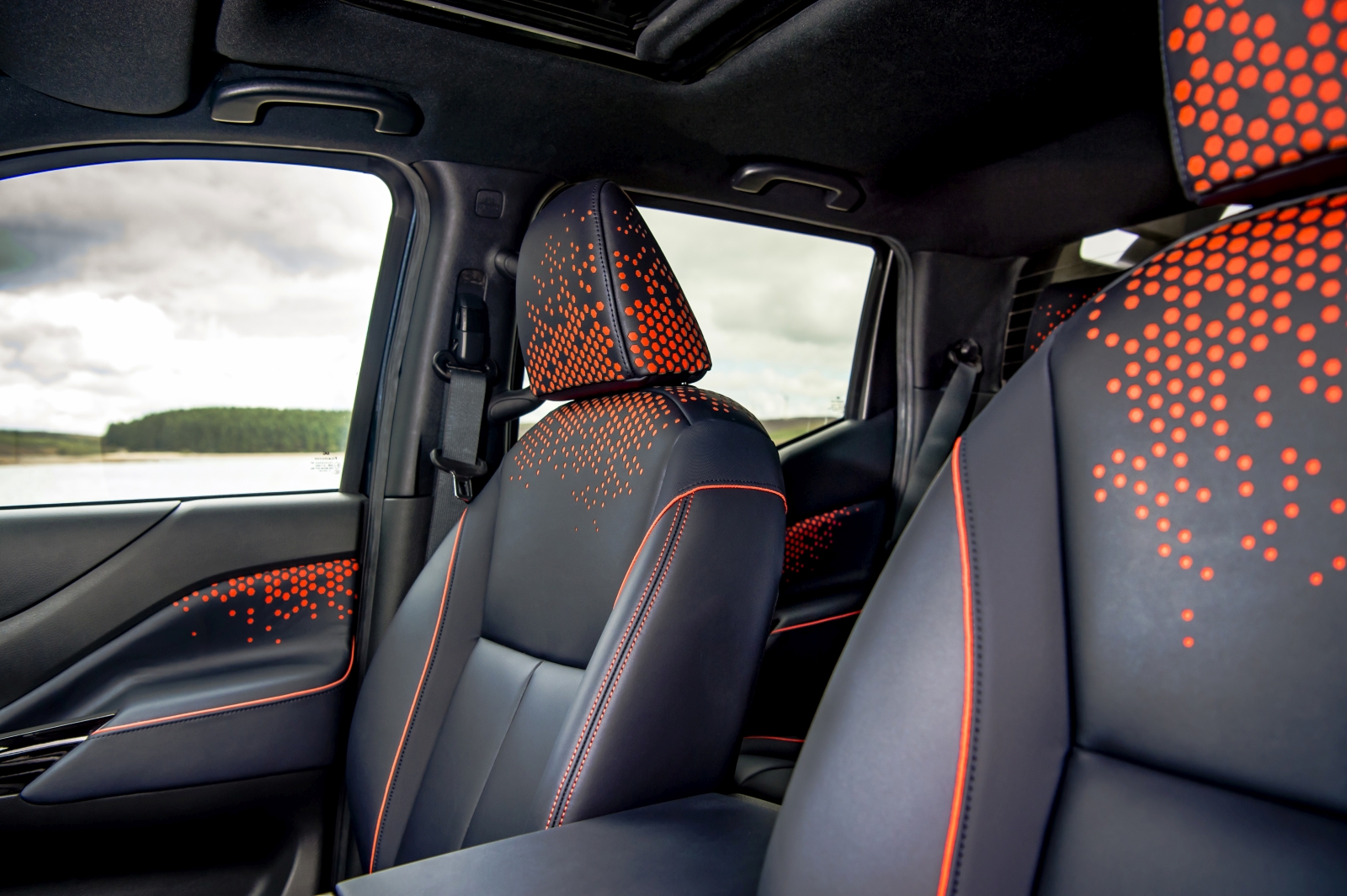 Nissan Navara Dark Sky Concept