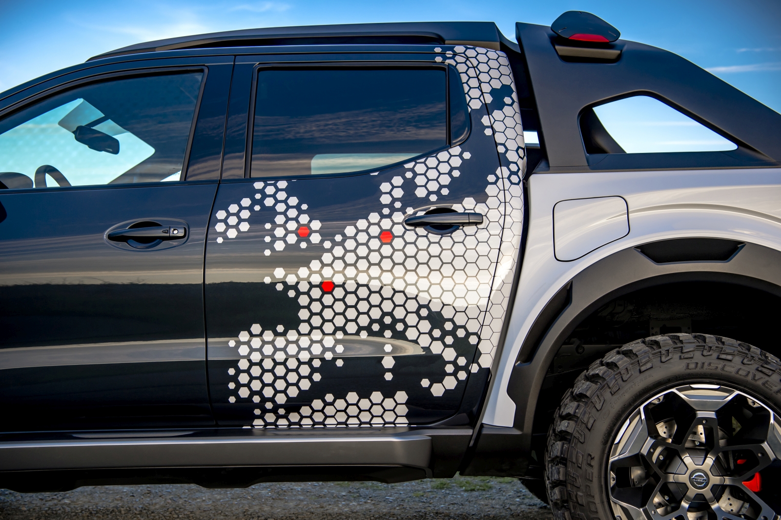 Nissan Navara Dark Sky Concept