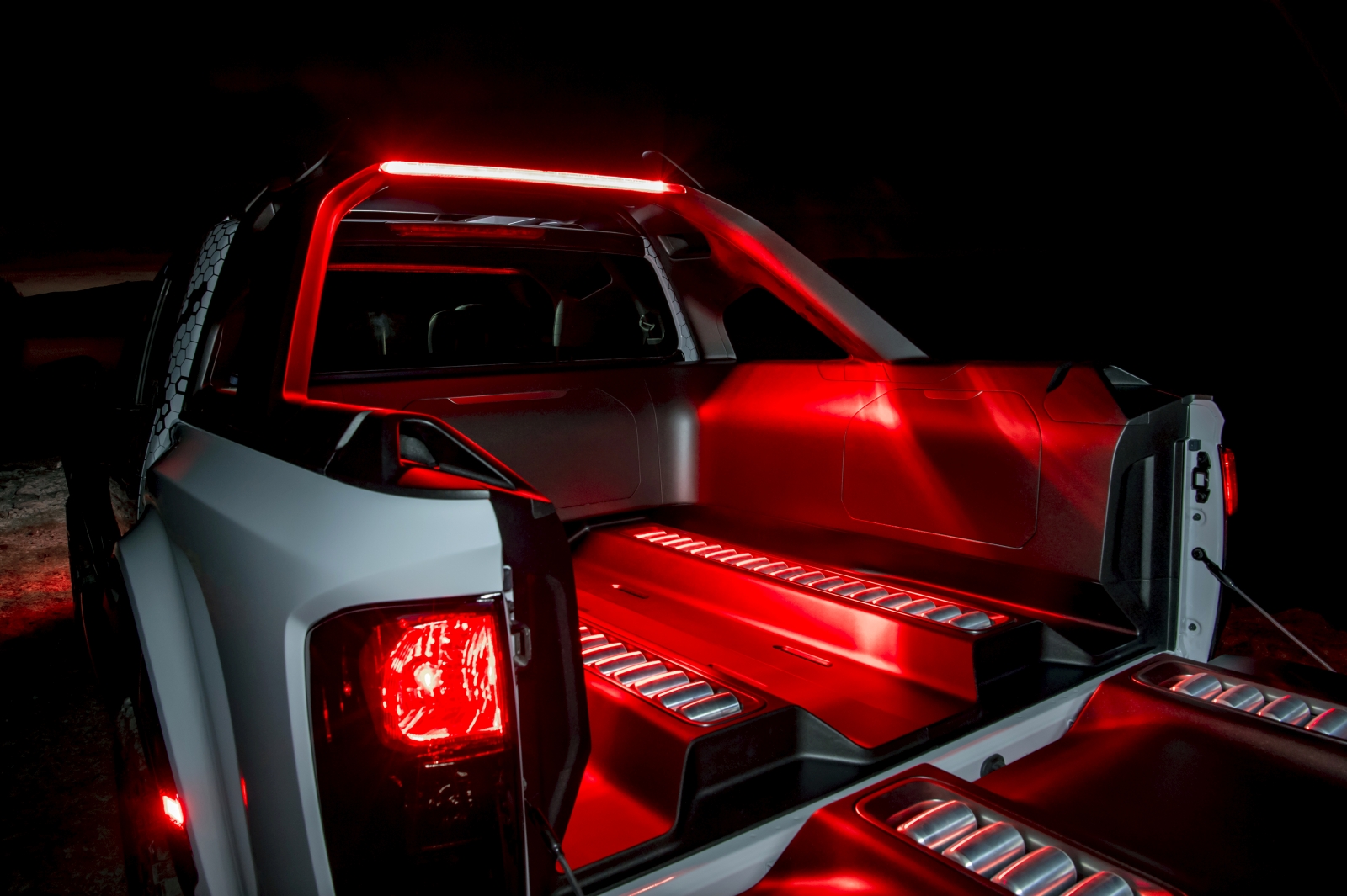 Nissan Navara Dark Sky Concept