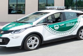 a nap képe, chevrolet bolt, dubai, dubaj, elektromobilitás, elektromos autó, rendőrautó, rendőrség