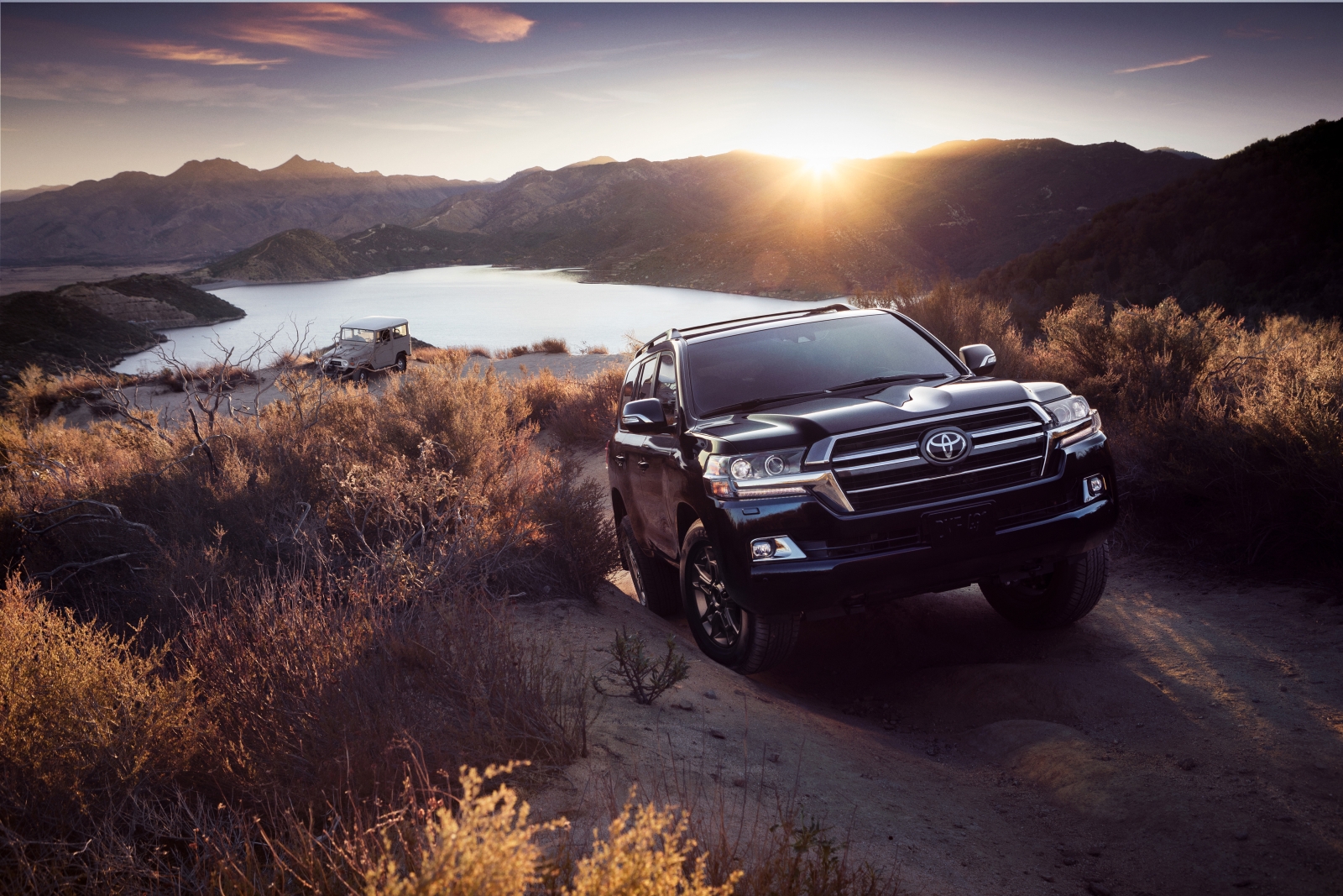 Toyota Land Cruiser Heritage Edition