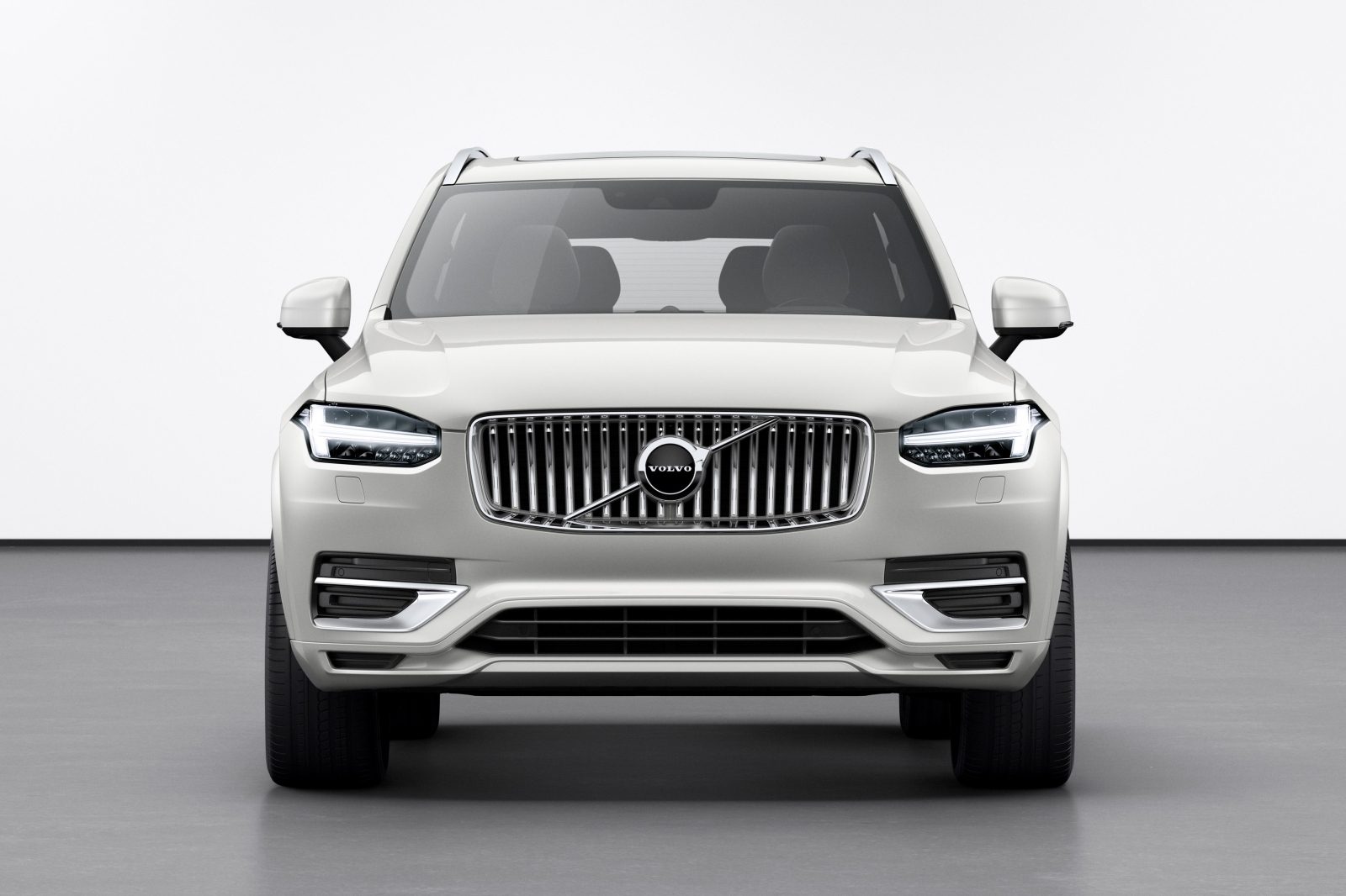Megújult Volvo XC90
