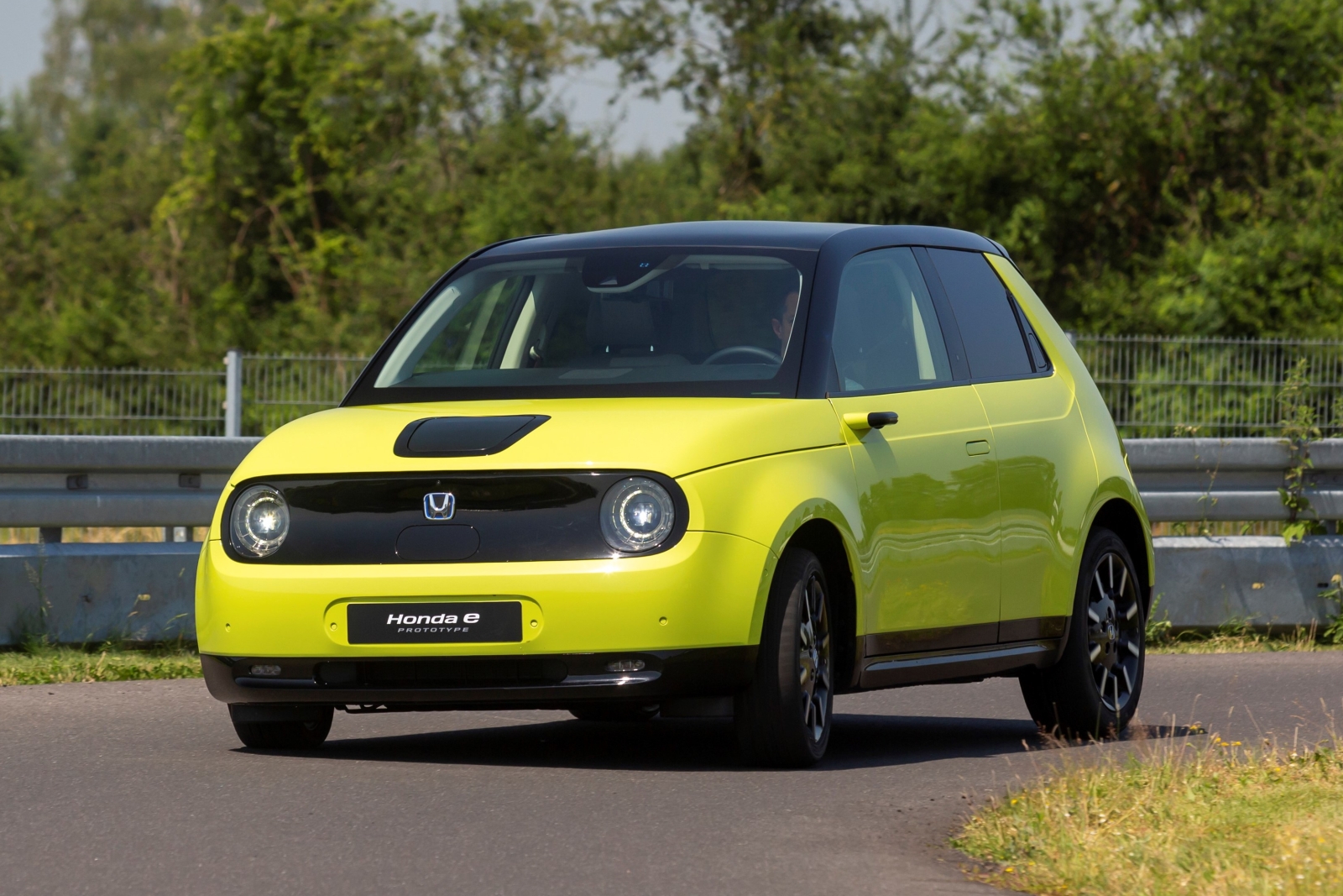 Honda e