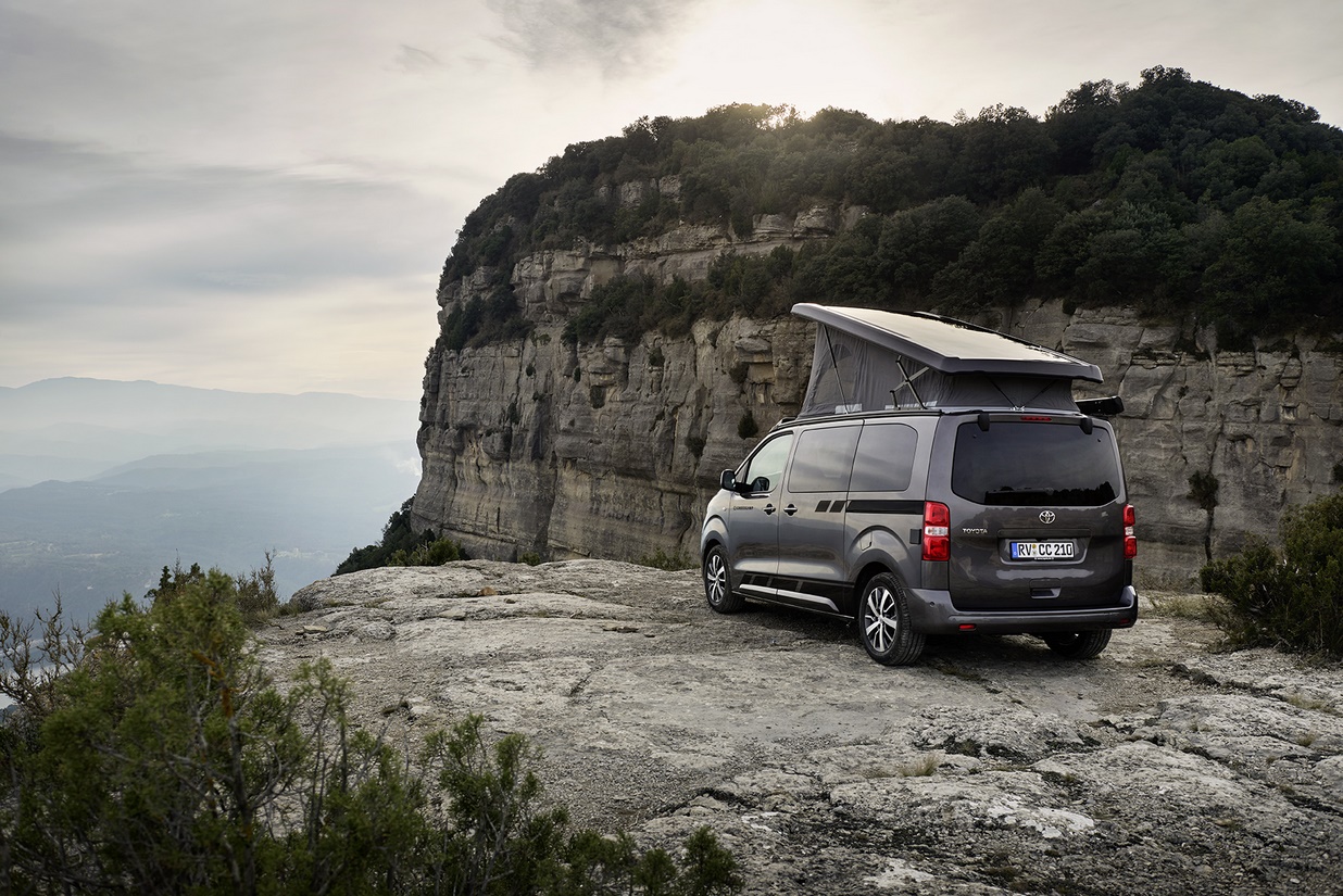 Toyota Proace Verso Crosscamp