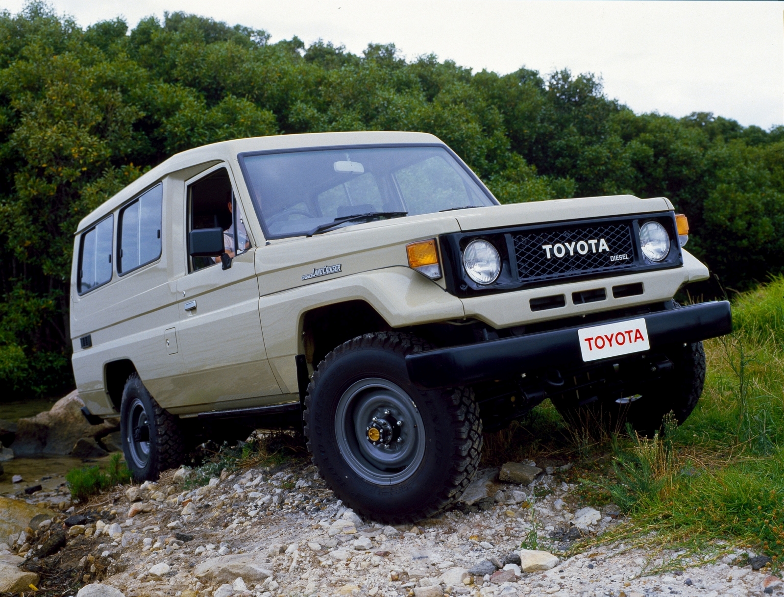 Land Cruiser 70 Фото