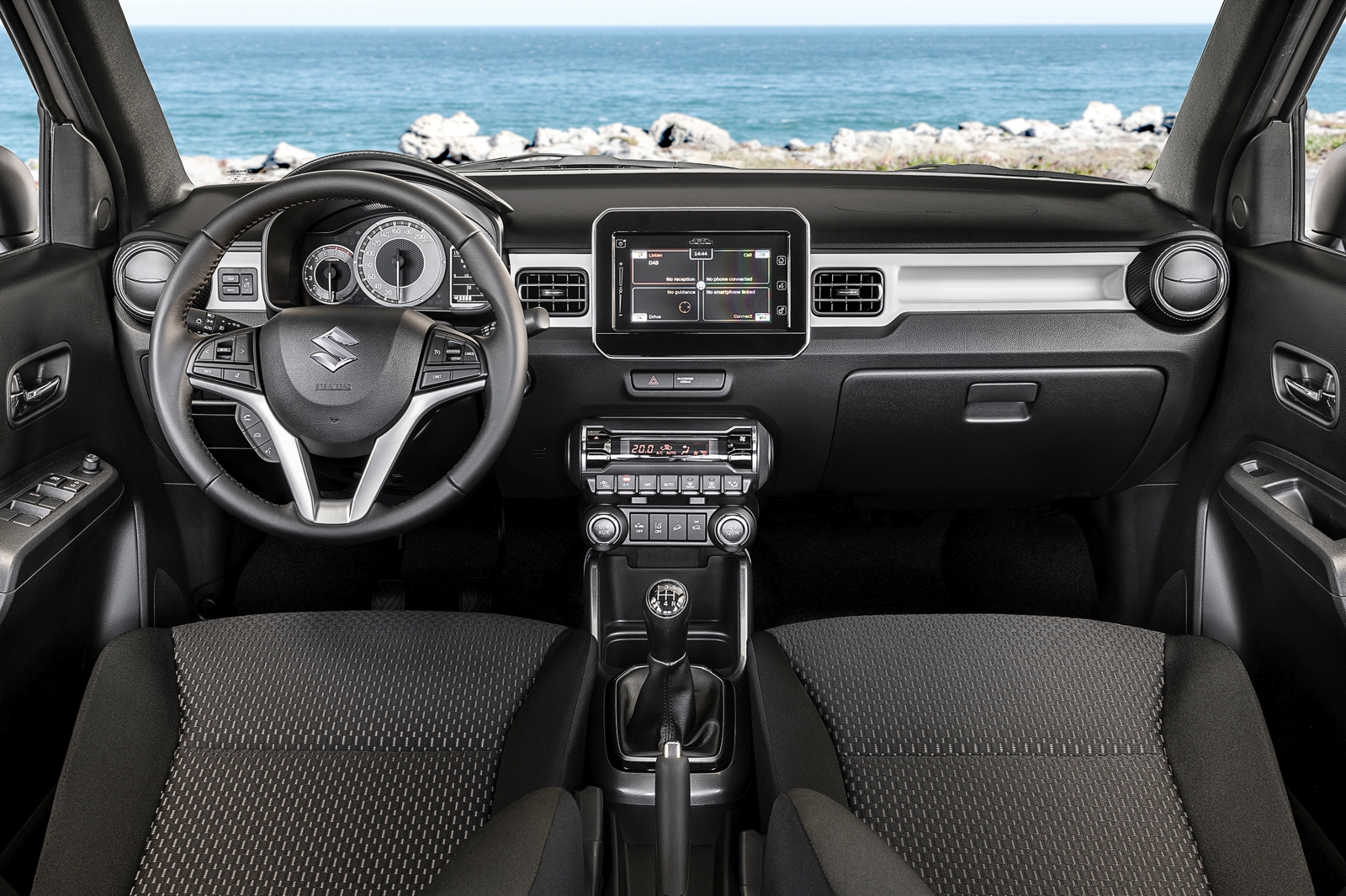 Suzuki Ignis 2020_04