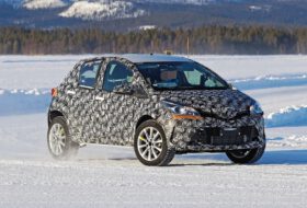 crossover, hibrid, toyota, yaris crossover, hibrid, toyota, yaris