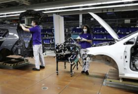 arcmaszk, biztonság, kézfertőtlenítő, toyota, volkswagen arcmaszk, biztonság, kézfertőtlenítő, toyota, volkswagen