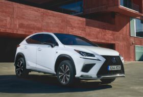 hibrid, lexus nx, nx 350h, nx 450h+, plug-in, rav4