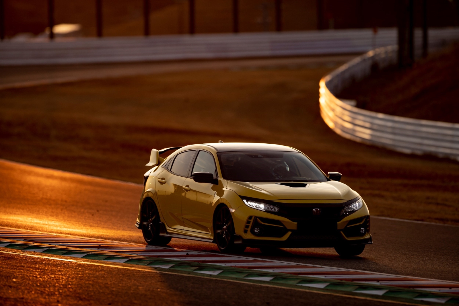 Honda Civic Type R Suzuka