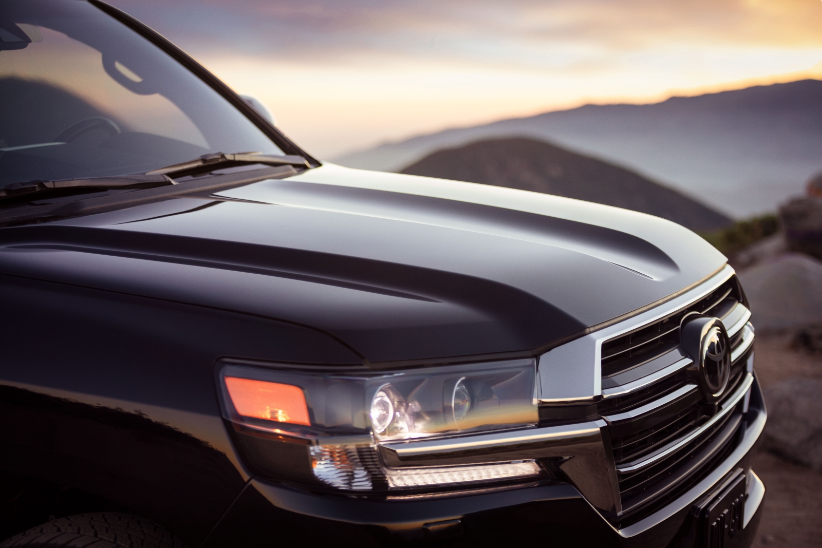 Toyota Land Cruiser 200 Heritage Edition