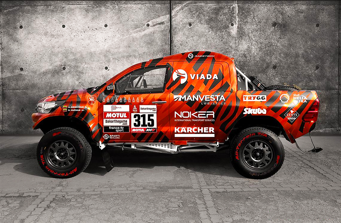 2021 Toyota Hilux Rally Dakar