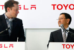 elektromos, elon musk, hibrid, tesla, toyota, villany-suv