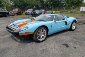 árverés, autóbaleset, ford gt, sportkocsi