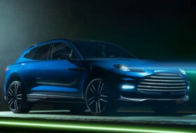 aston martin, dbx, dbx707, leggyorsabb, szuper suv