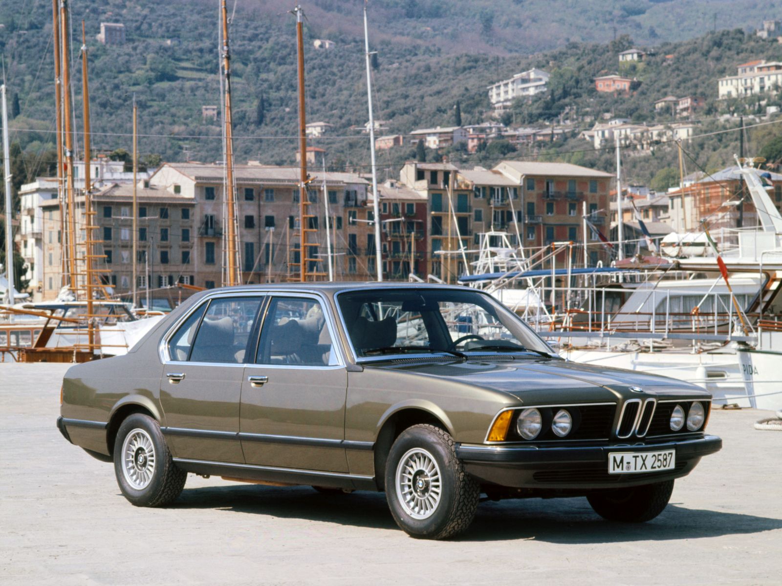 BMW 7-es sorozat (1977-2022)