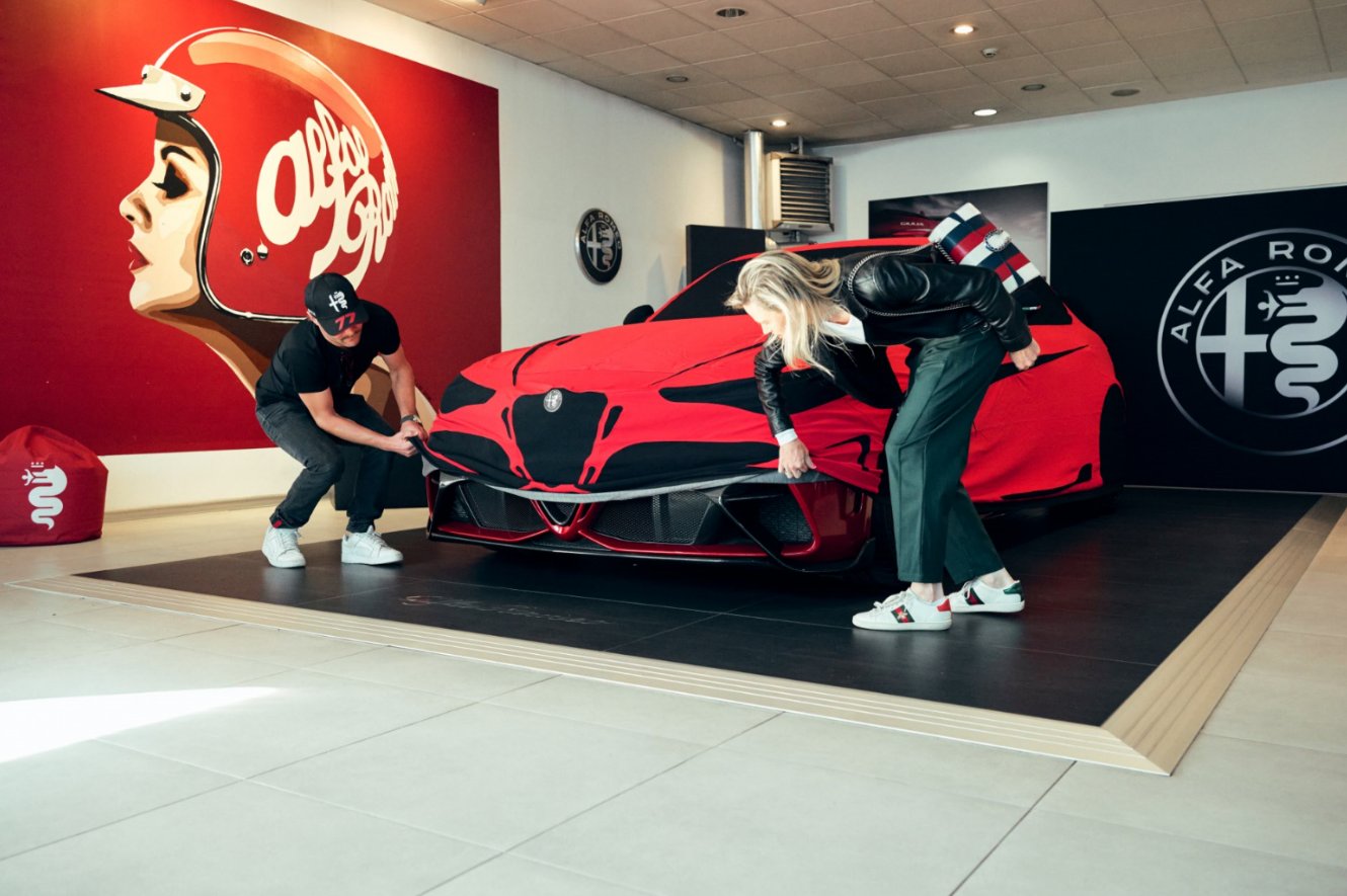 Valtteri Bottas és az új Alfa Romeo Giulia GTAm